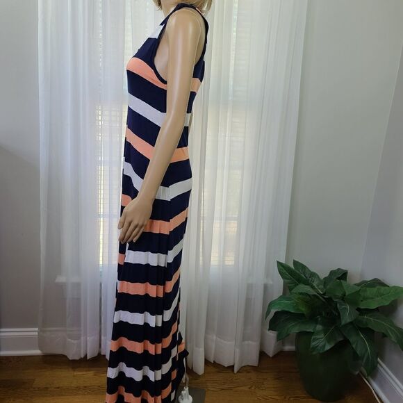 GAP Tshirt Maxi Medium  - Picture 7 of 9